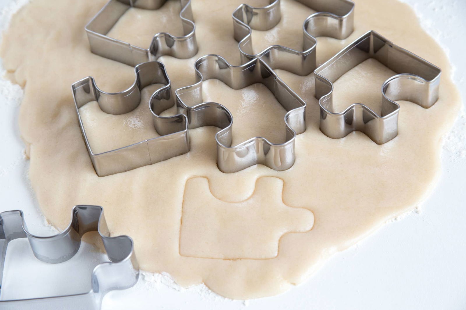 6-Piece Puzzle Piece Cookie Cutter Set - The Baker's Life