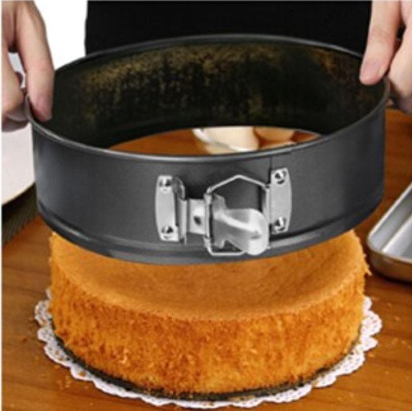 Non-Stick Cake Pan - The Baker's Life