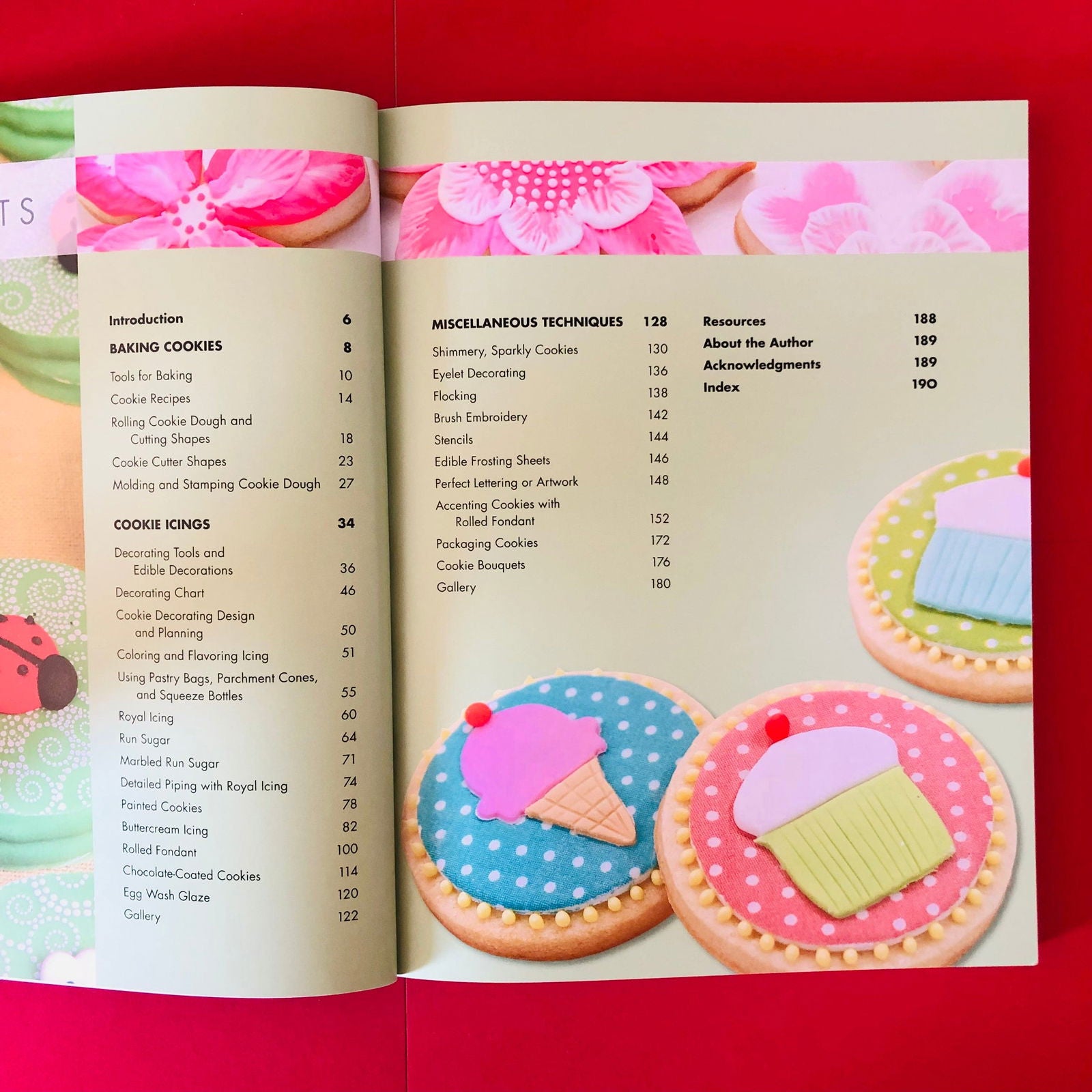 The Complete Photo Guide To Cookie Decorating - The Baker's Life